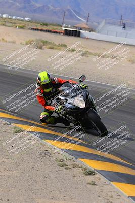 media/Nov-05-2022-SoCal Trackdays (Sat) [[f8d9b725ab]]/Turn 15 Inside (145pm)/